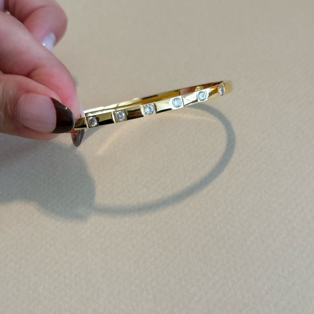 Diamond bangle  #1411 - Picture 4 of 6